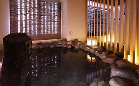 多美迎津飯店